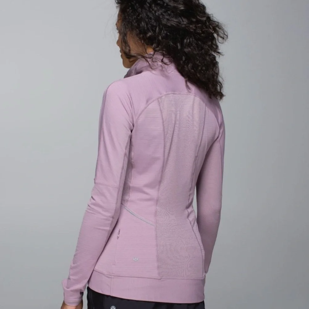 Lululemon Run for Gold Half Zip in Mauvelous Size 4
